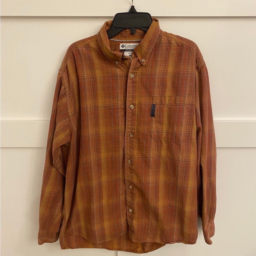 Columbia‎ button front shirt size Medium